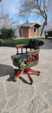 captain chair green poltrona girevole