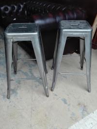 2C83 STOOL TOLIX.jpg